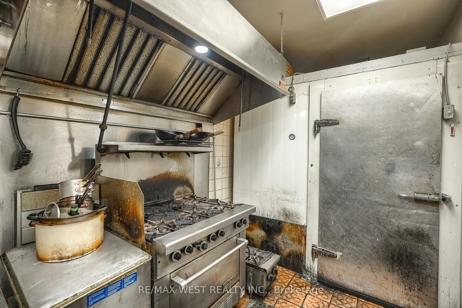 369 Keele Street - Photo 27