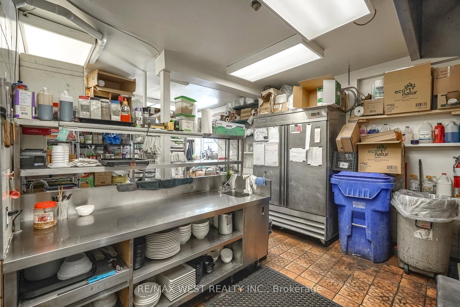 369 Keele Street - Photo 29