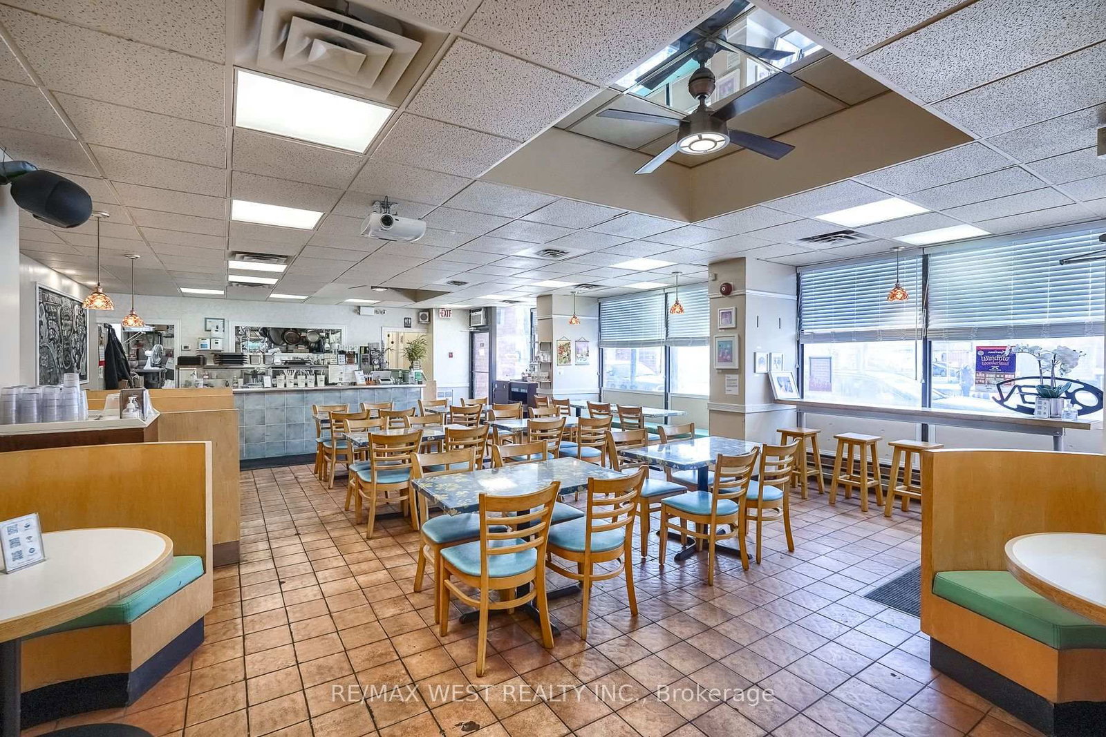 369 Keele Street - Photo 7