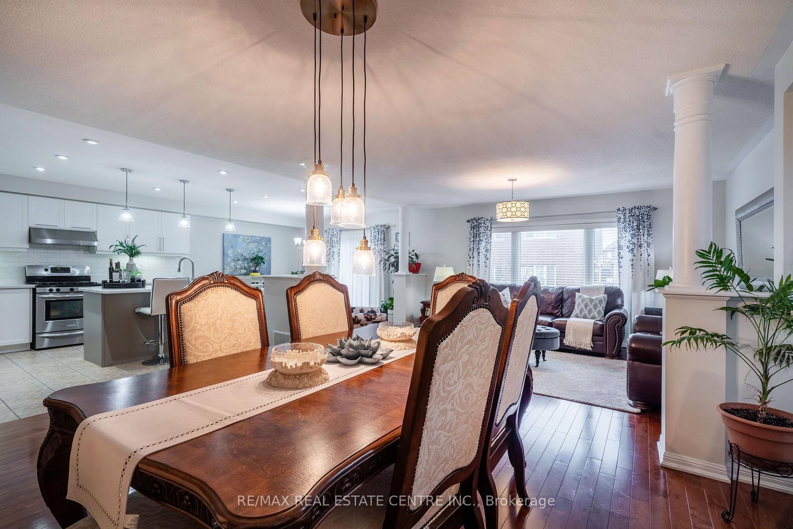 Detached House for sale at 673 Armstrong Boulevard, Milton, Ontario, L9T 0H4 - Beaty - MLS: W13000386