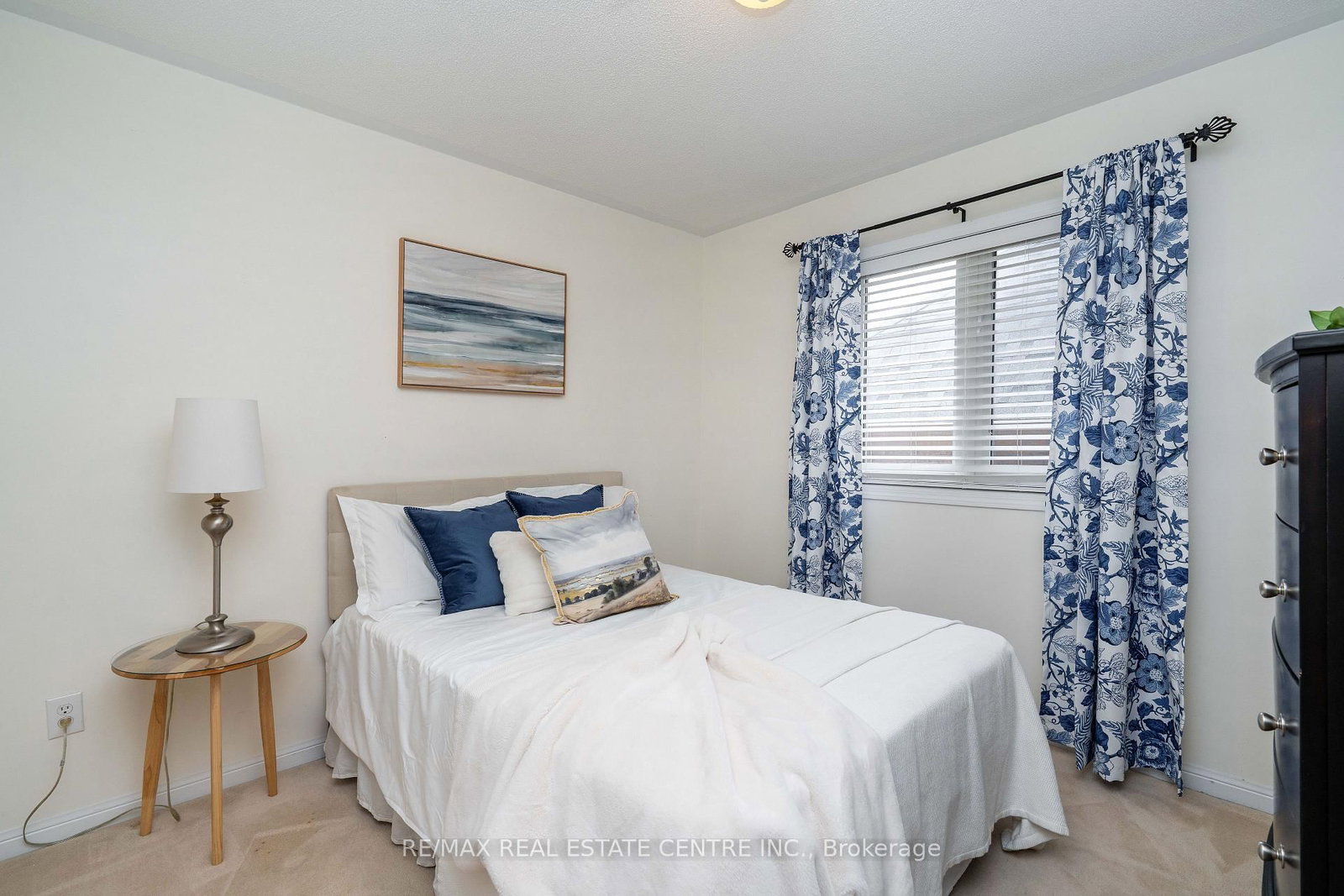 Detached House for sale at 673 Armstrong Boulevard, Milton, Ontario, L9T 0H4 - Beaty - MLS: W13000386