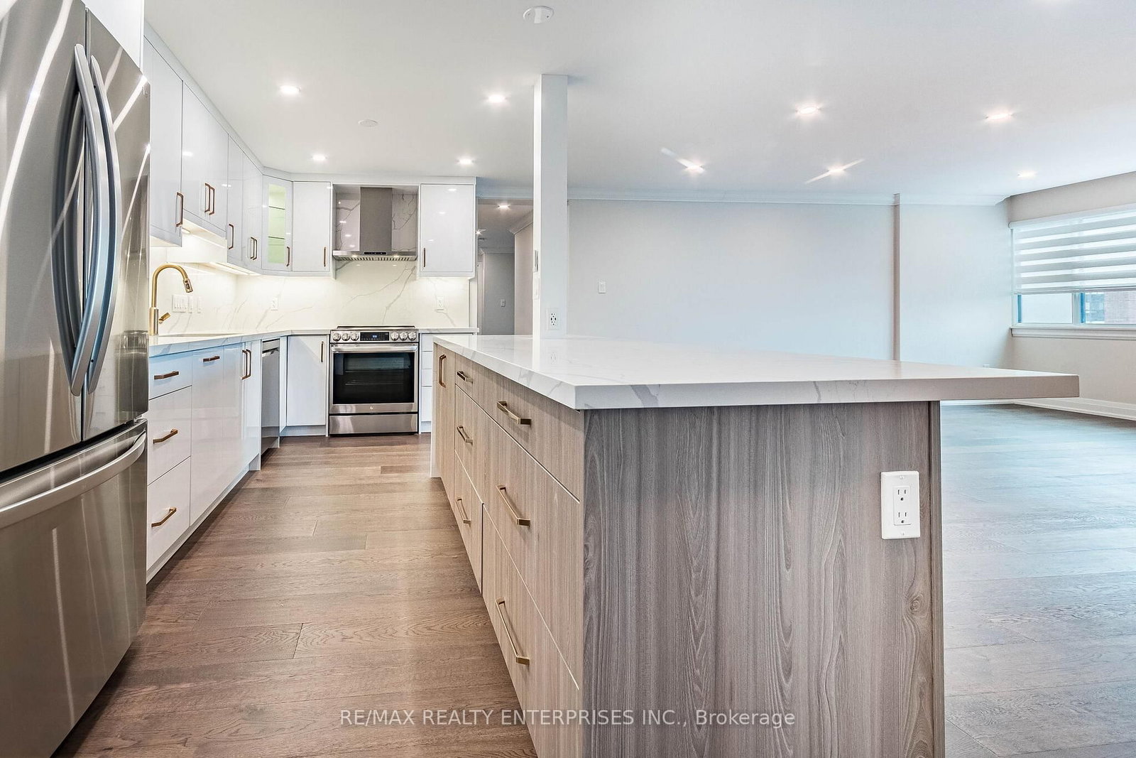 50 Elm Drive E, Unit 605 - Photo 2