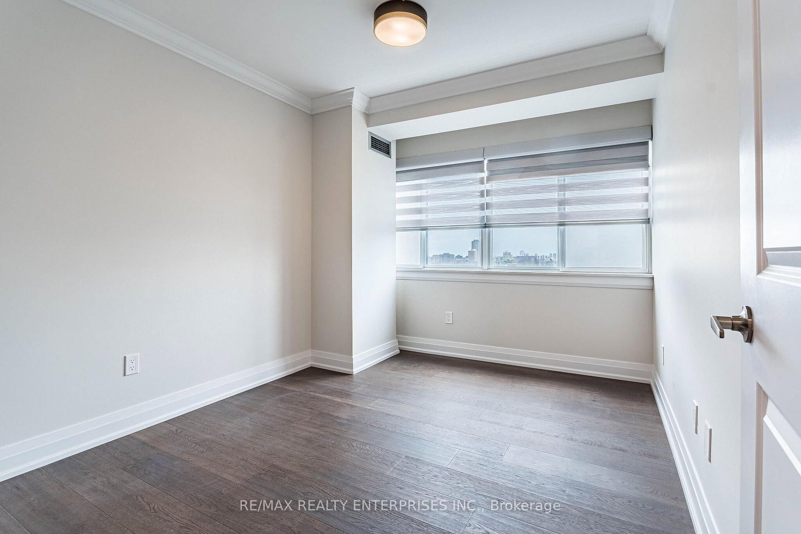 50 Elm Drive E, Unit 605 - Photo 21