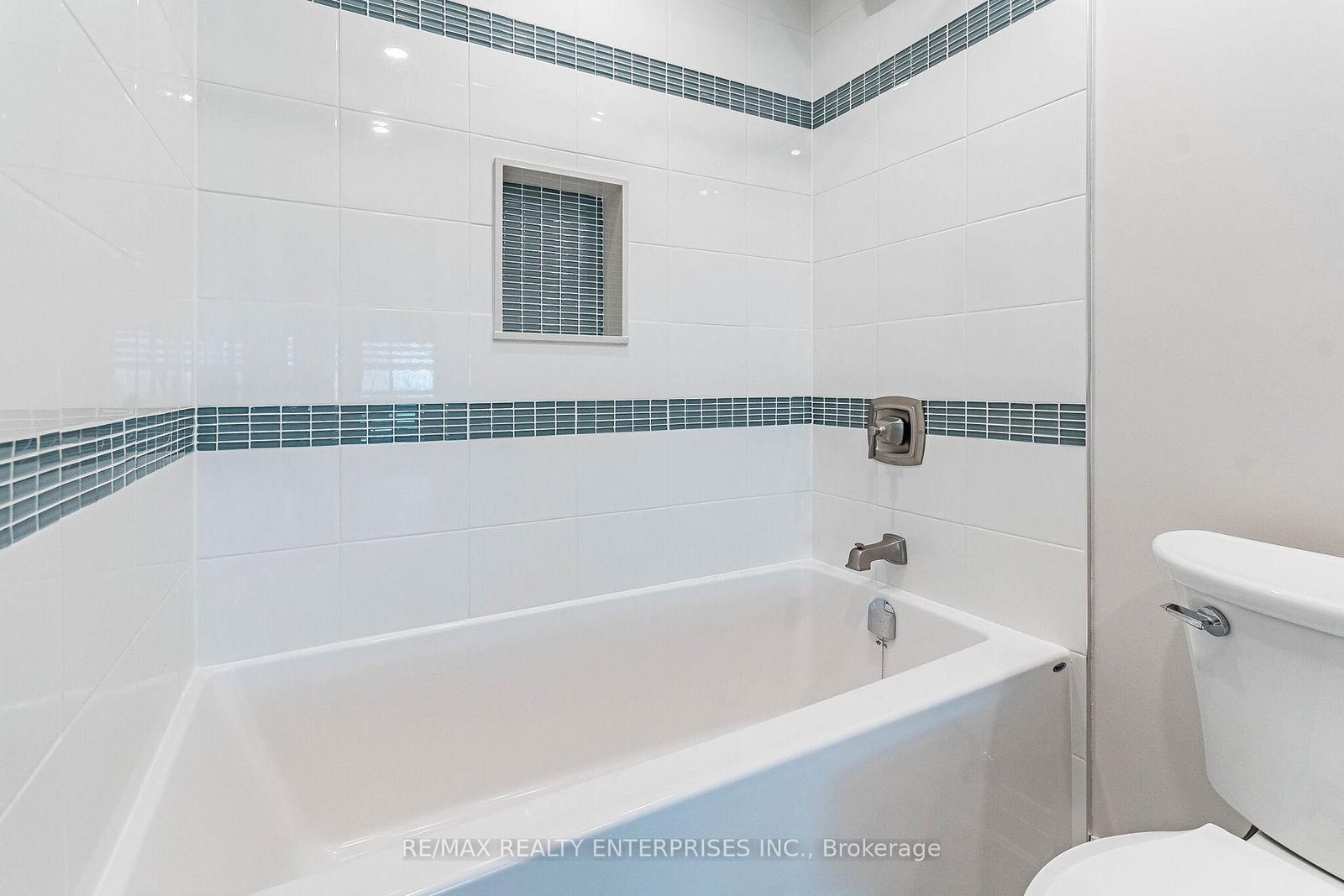 50 Elm Drive E, Unit 605 - Photo 28