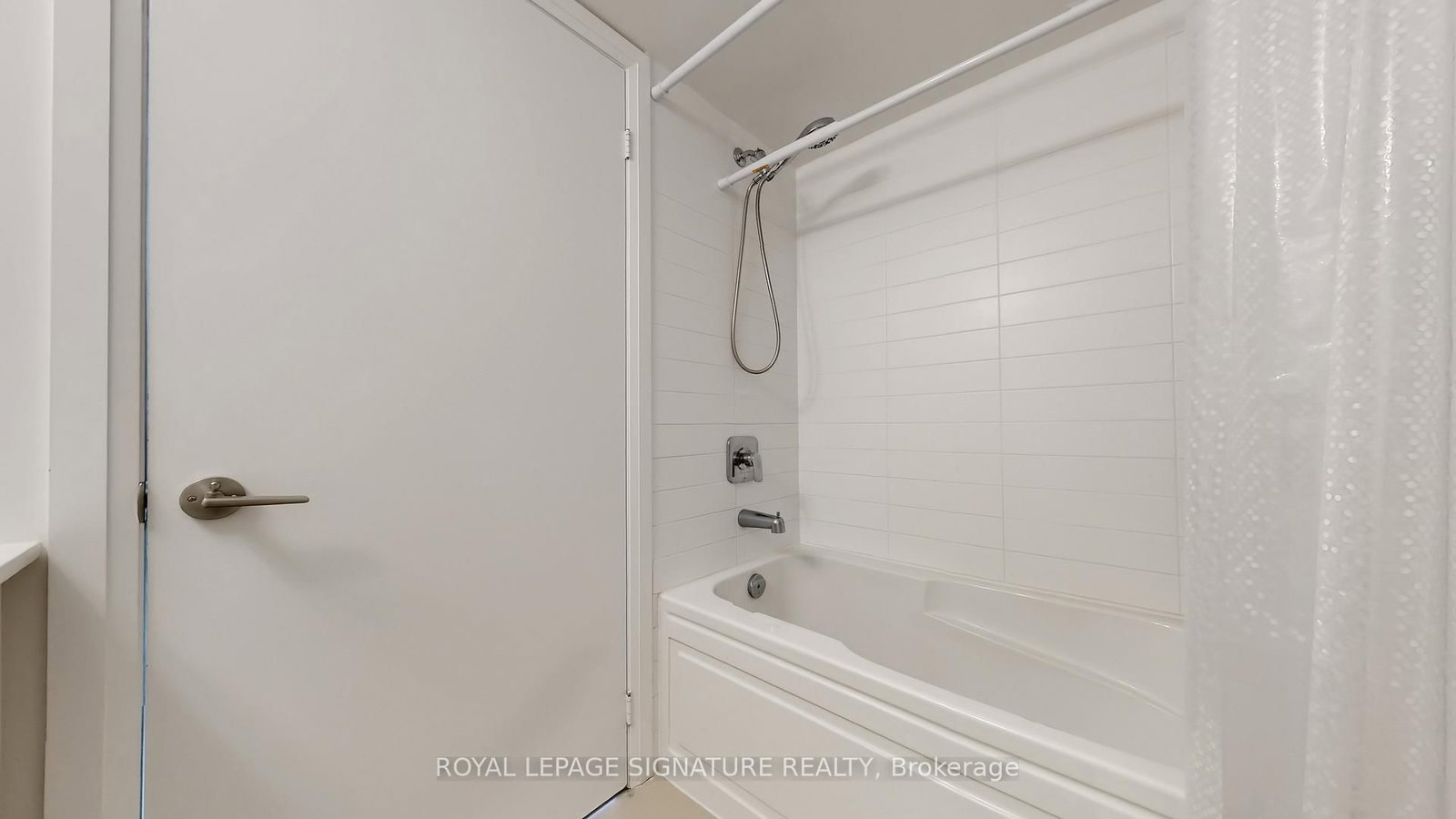 1461 Lawrence Avenue W, Unit 509 - Photo 21