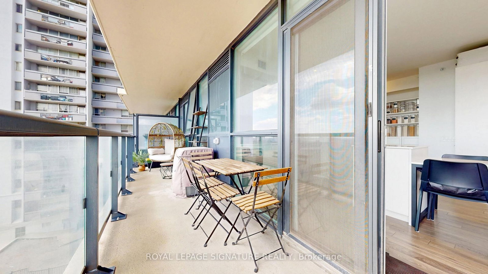 1461 Lawrence Avenue W, Unit 509 - Photo 22