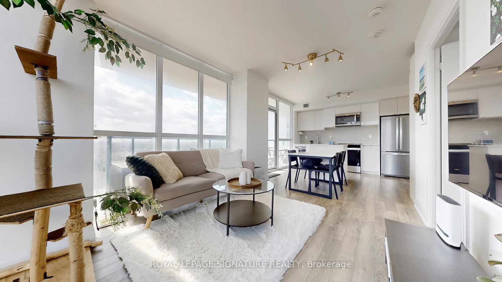 1461 Lawrence Avenue W, Unit 509 - Photo 8