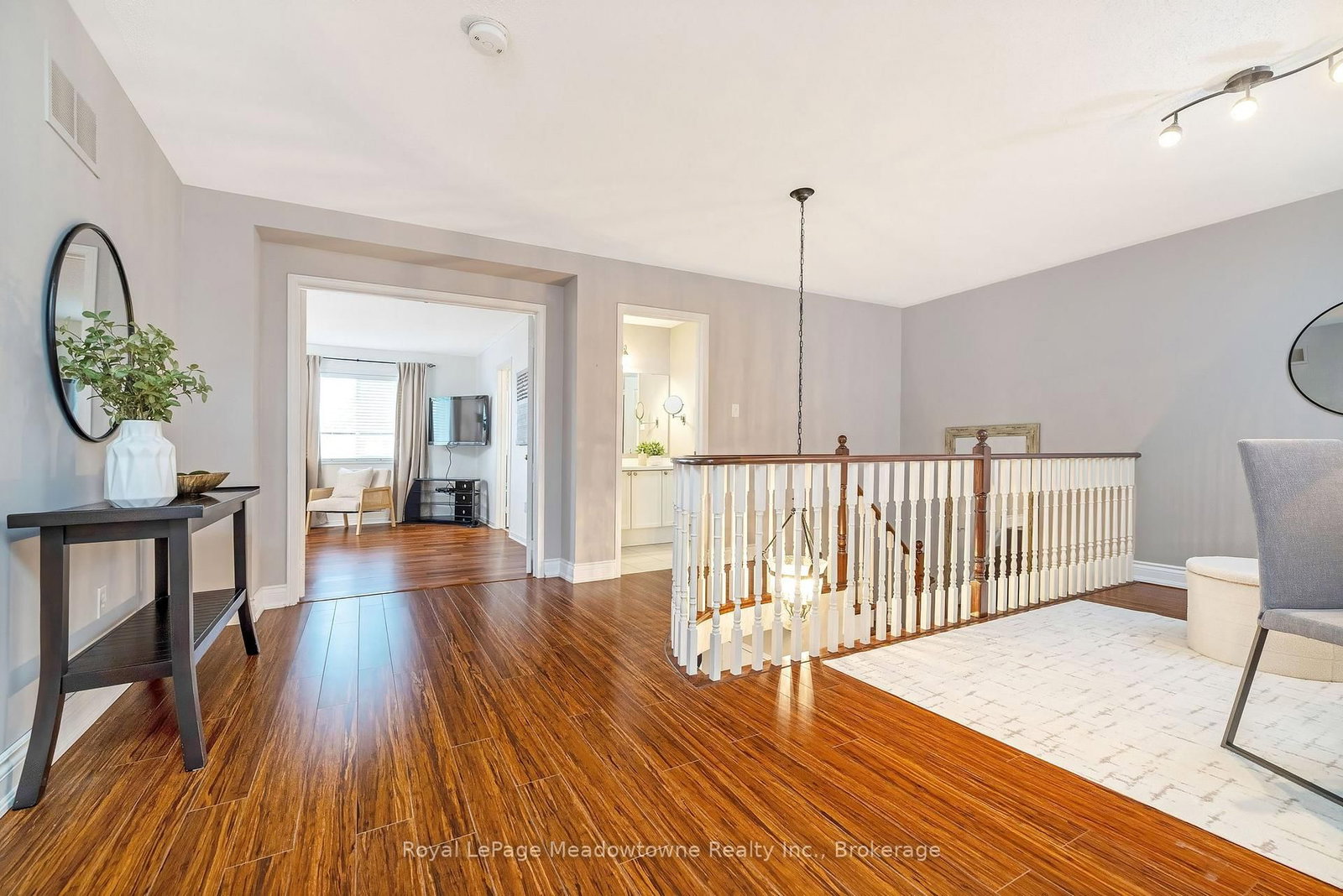 Detached House for sale at 487 Hartley Boulevard, Milton, Ontario, L9T 6K9 - Clarke - MLS: W13000418