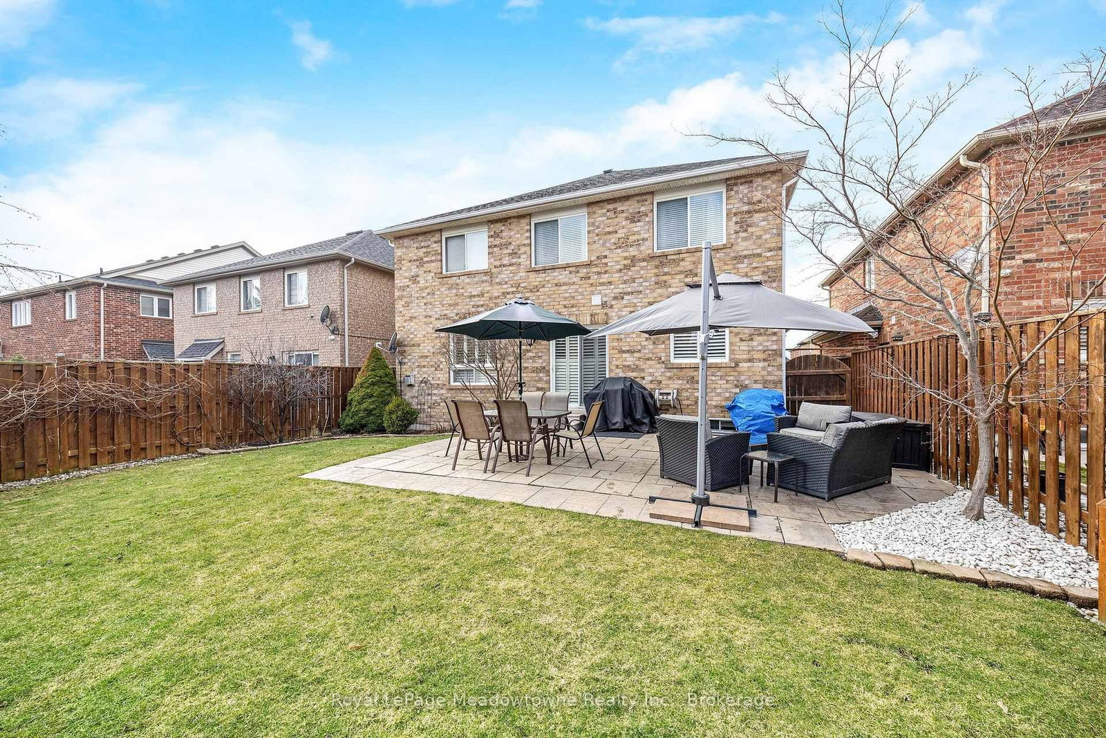 Detached House for sale at 487 Hartley Boulevard, Milton, Ontario, L9T 6K9 - Clarke - MLS: W13000418