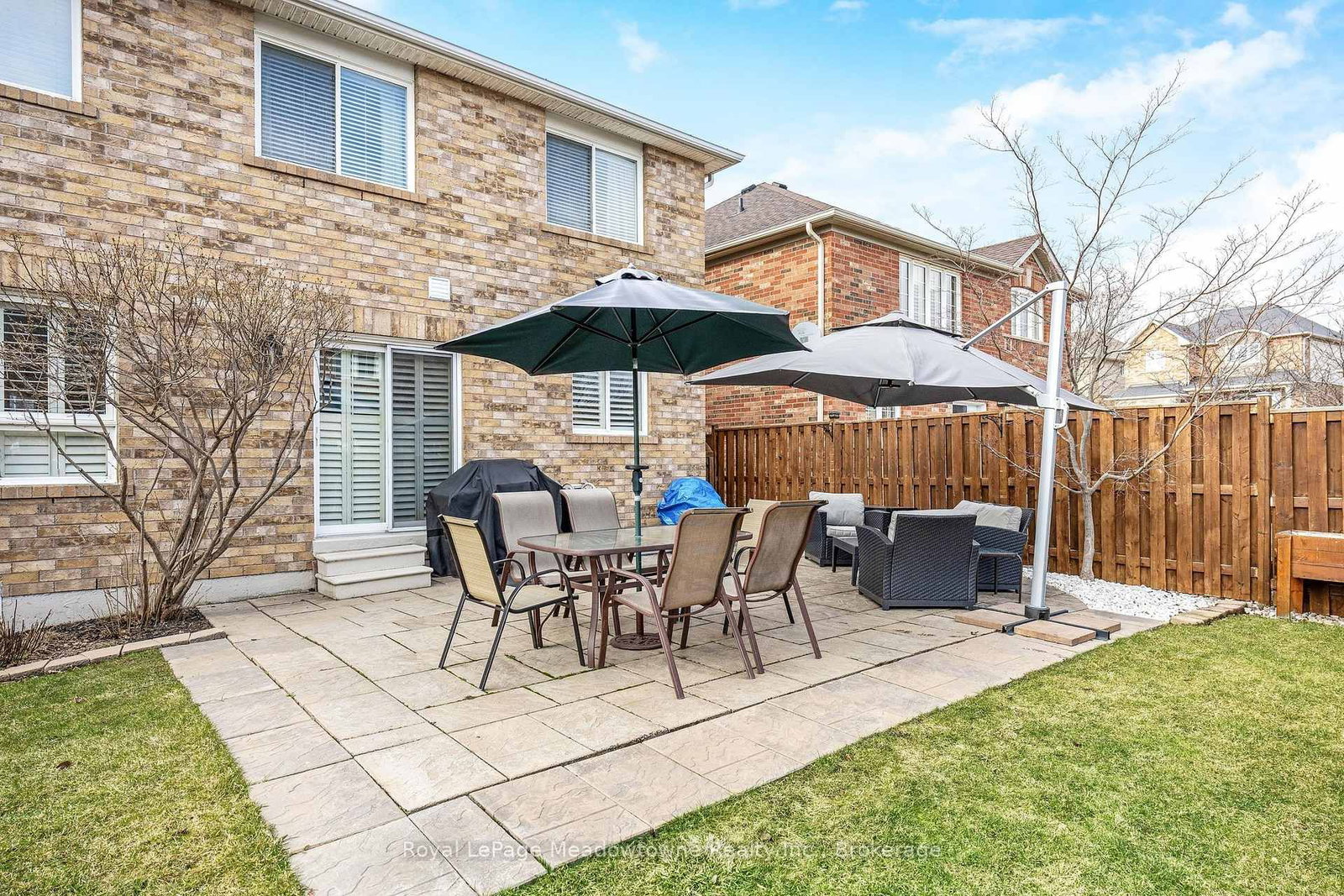 Detached House for sale at 487 Hartley Boulevard, Milton, Ontario, L9T 6K9 - Clarke - MLS: W13000418