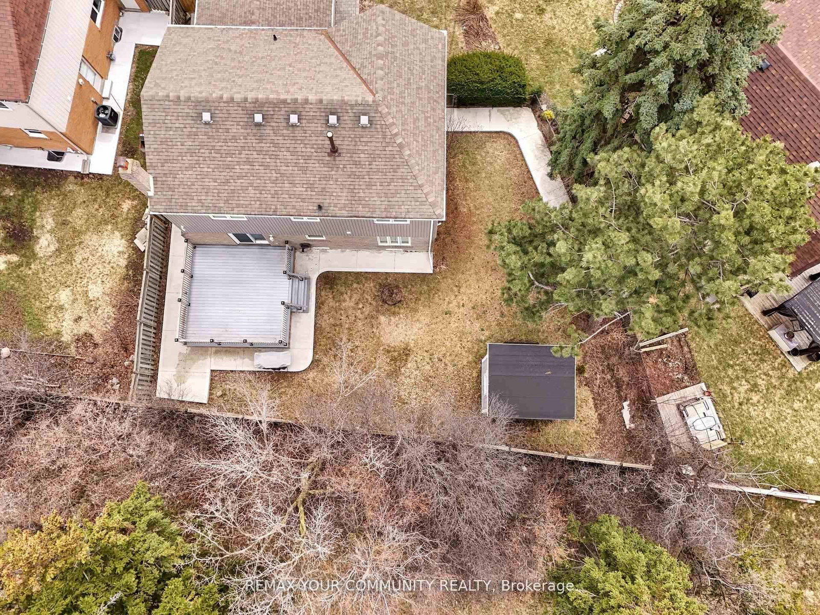 Detached House for sale at 22 MADELAINE Crescent, Brampton, Ontario, L6S 2Y9 - Central Park - MLS: W13000486