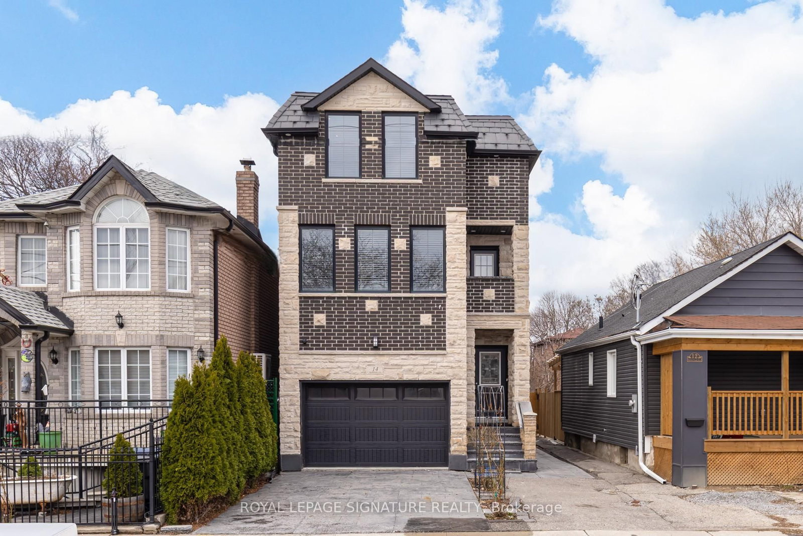 14 Rotherham Avenue, Unit Upper 2 Levels