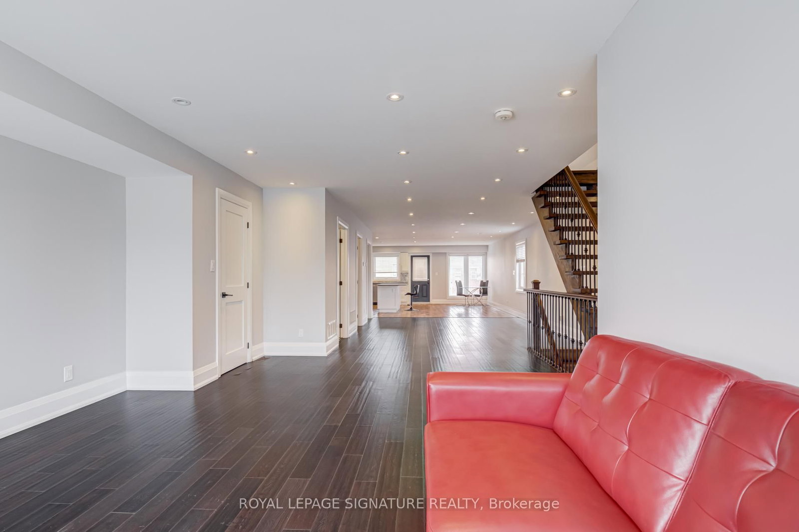 14 Rotherham Avenue, Unit Upper 2 Levels - Photo 10