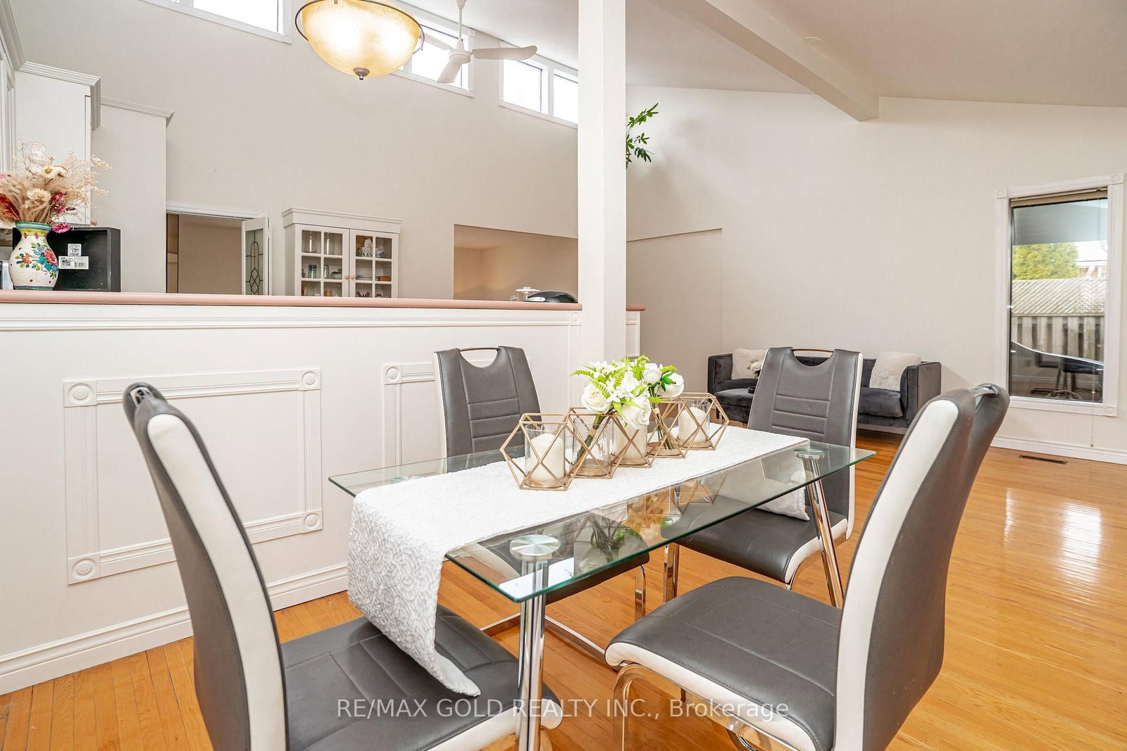 Detached House for sale at 16 Donalda Place, Brampton, Ontario, L6T 1S4 - Southgate - MLS: W13000522