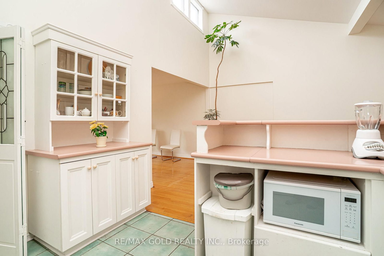 Detached House for sale at 16 Donalda Place, Brampton, Ontario, L6T 1S4 - Southgate - MLS: W13000522