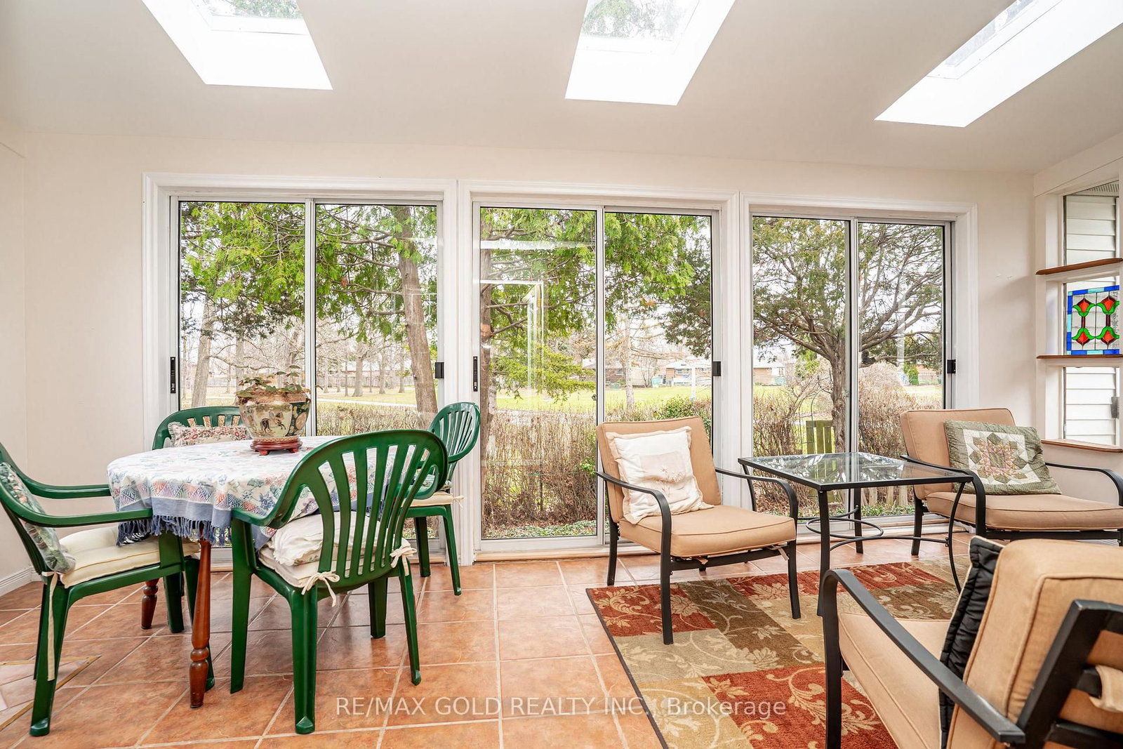 Detached House for sale at 16 Donalda Place, Brampton, Ontario, L6T 1S4 - Southgate - MLS: W13000522