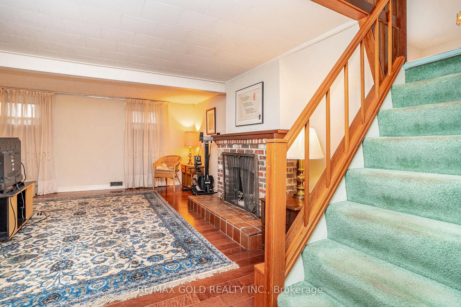 Detached House for sale at 16 Donalda Place, Brampton, Ontario, L6T 1S4 - Southgate - MLS: W13000522