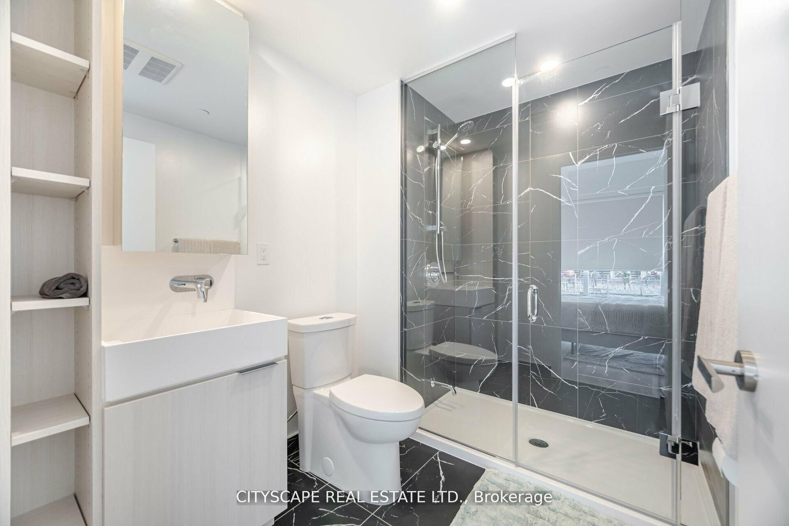 370 Martha Street S, Unit 1907 - Photo 20