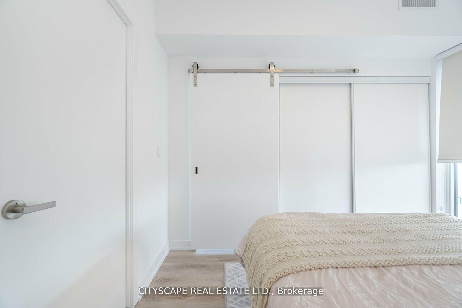 370 Martha Street S, Unit 1907 - Photo 22