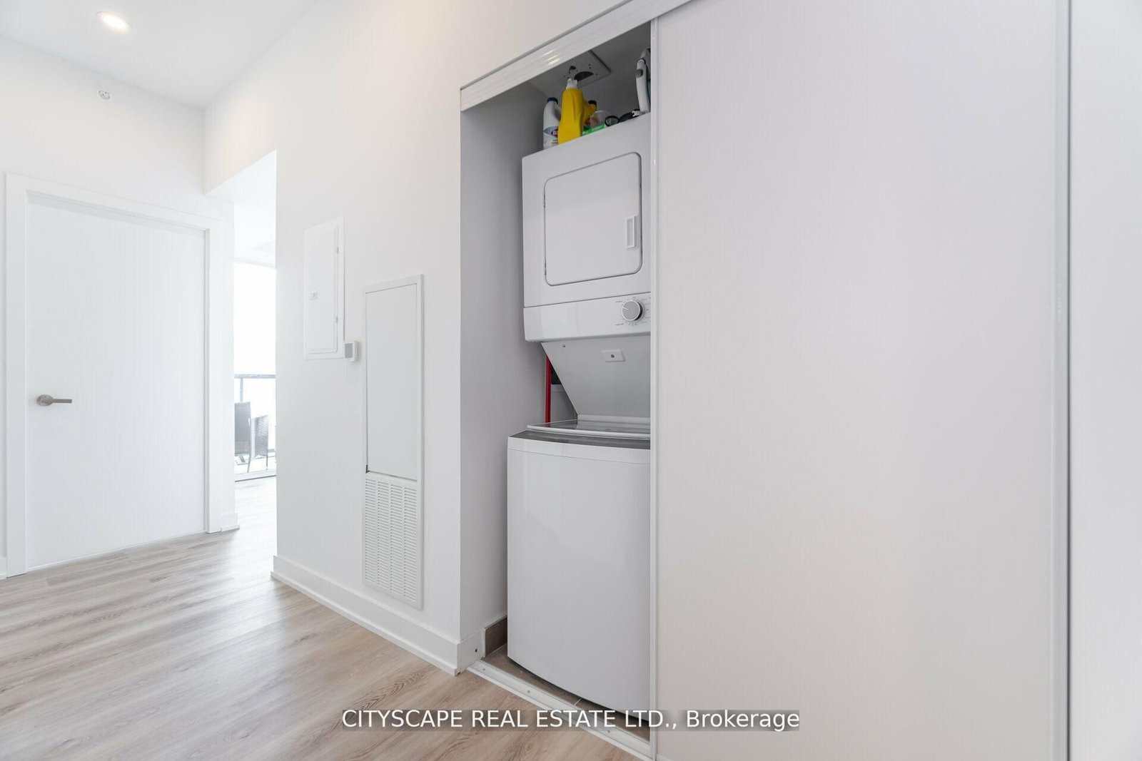 370 Martha Street S, Unit 1907 - Photo 25