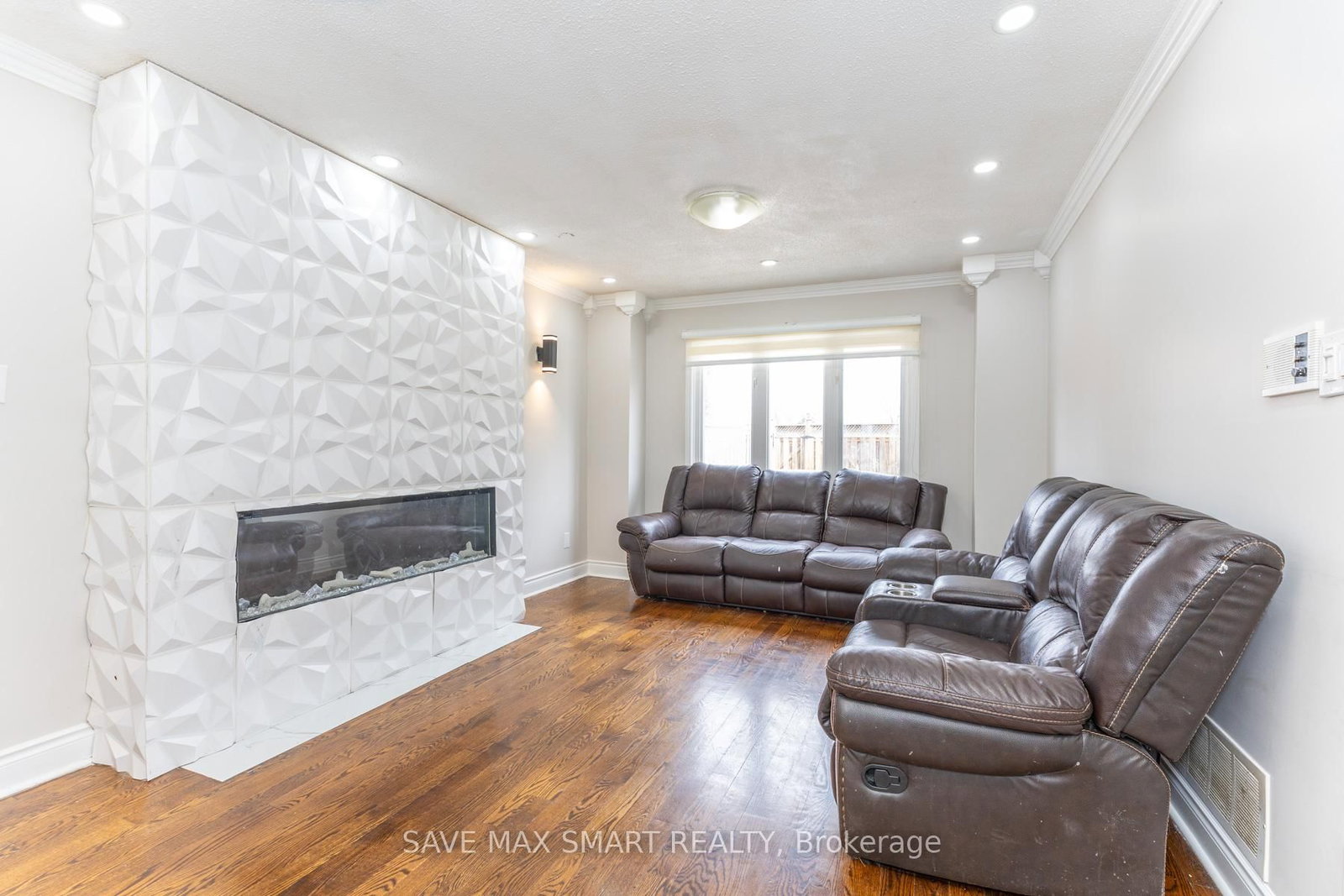 Detached House for sale at 46 Canarvan Court, Brampton, Ontario, L6Y 4N1 - Fletcher's Creek South - MLS: W13000668