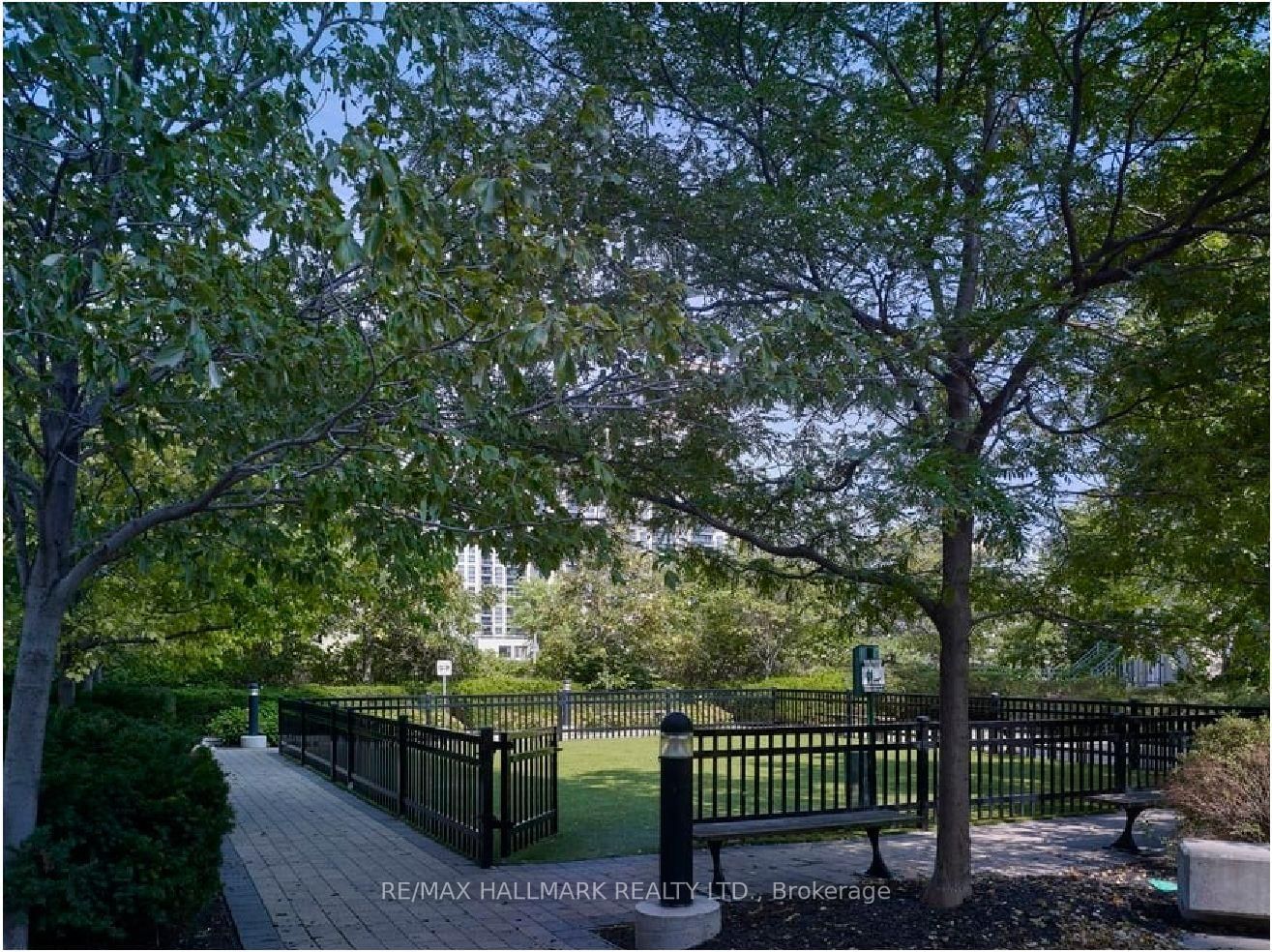 5191 Dundas (7 Summerland Terr) Street W, Unit 1409 - Photo 16