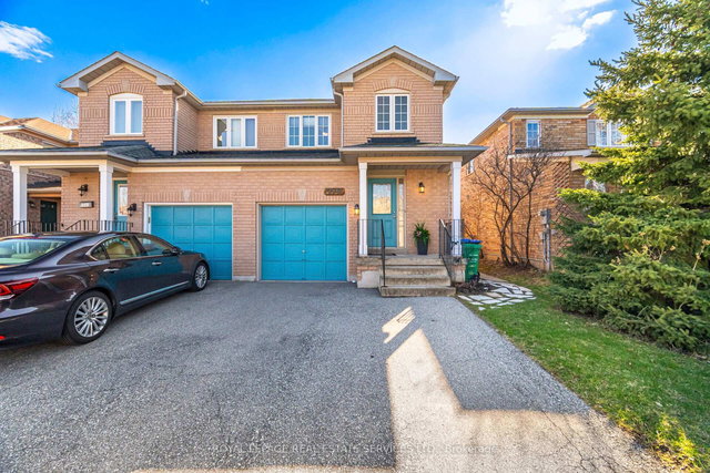 5593 Palmerston Crescent
