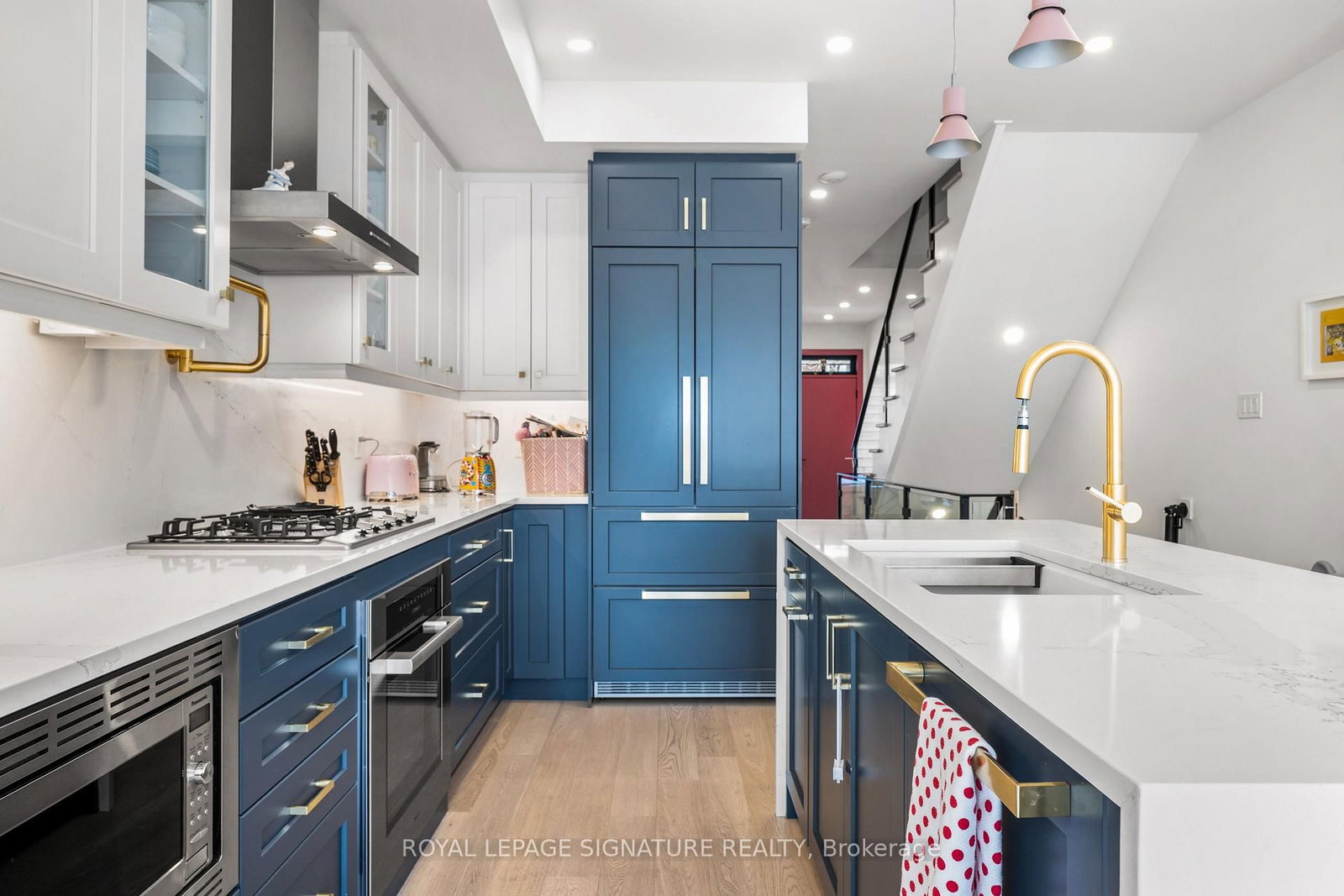 204 McRoberts Avenue - Photo 10