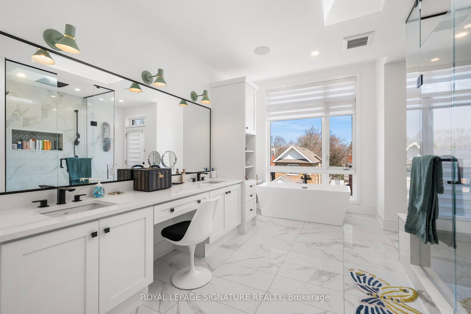 204 McRoberts Avenue - Photo 19