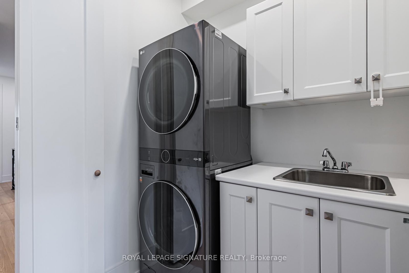 204 McRoberts Avenue - Photo 29