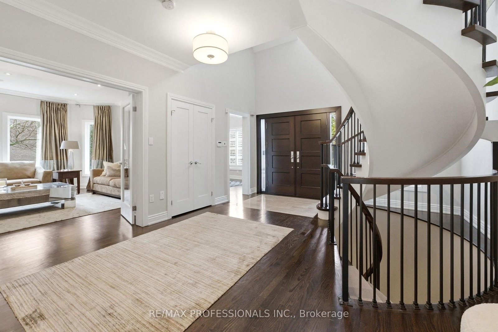 17 Rockingham Drive - Photo 3