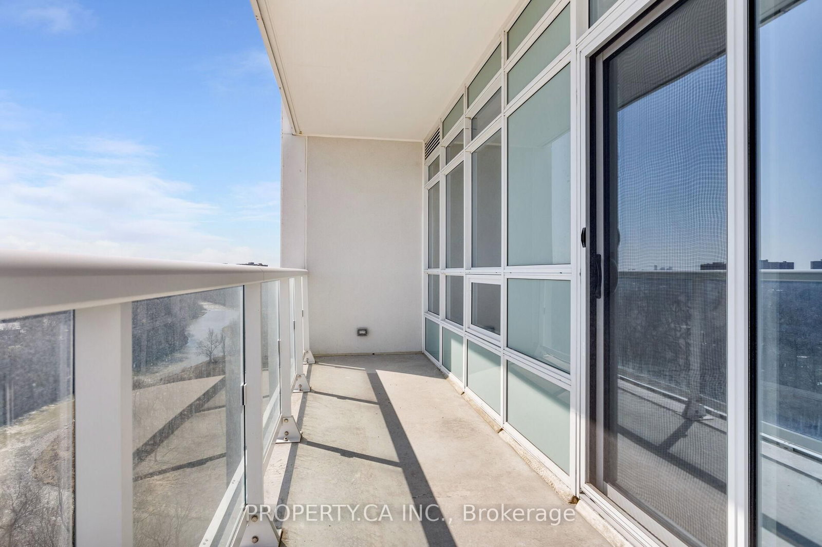 Condo for sale at 1102-10 Wilby Crescent, Toronto, Ontario, M9N 0B6 - Weston - MLS: W13000882