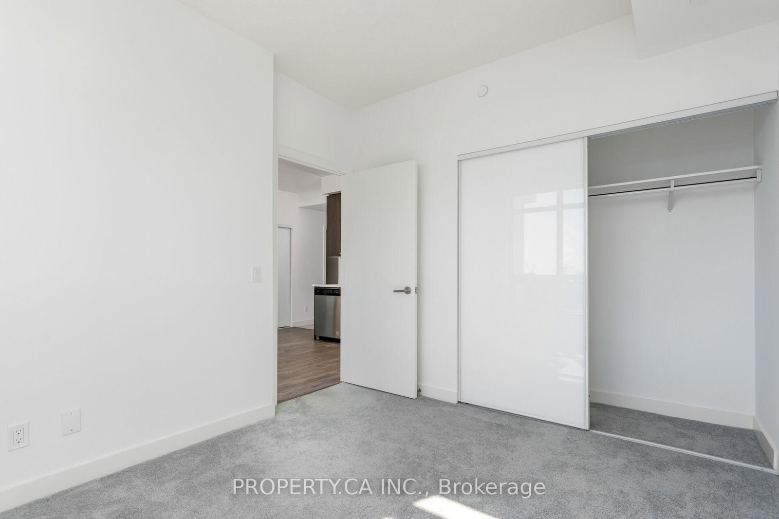 Condo for sale at 1102-10 Wilby Crescent, Toronto, Ontario, M9N 0B6 - Weston - MLS: W13000882