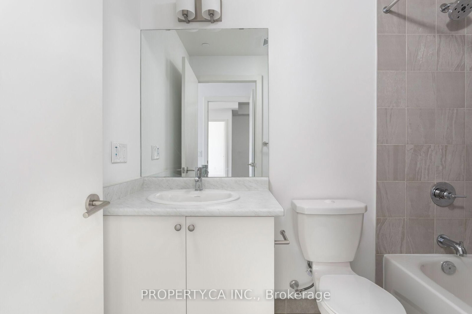 Condo for sale at 1102-10 Wilby Crescent, Toronto, Ontario, M9N 0B6 - Weston - MLS: W13000882