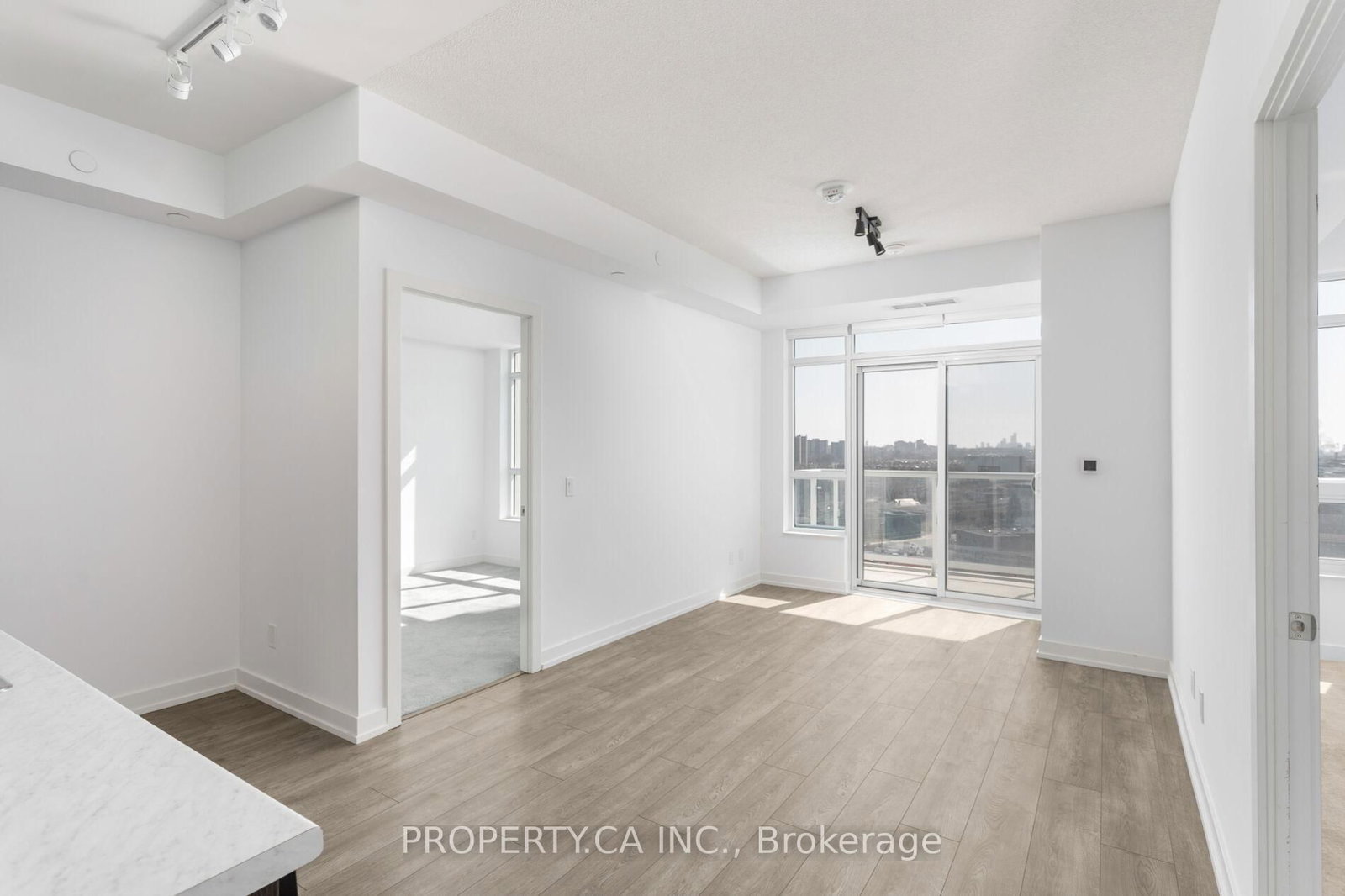 Condo for sale at 1102-10 Wilby Crescent, Toronto, Ontario, M9N 0B6 - Weston - MLS: W13000882