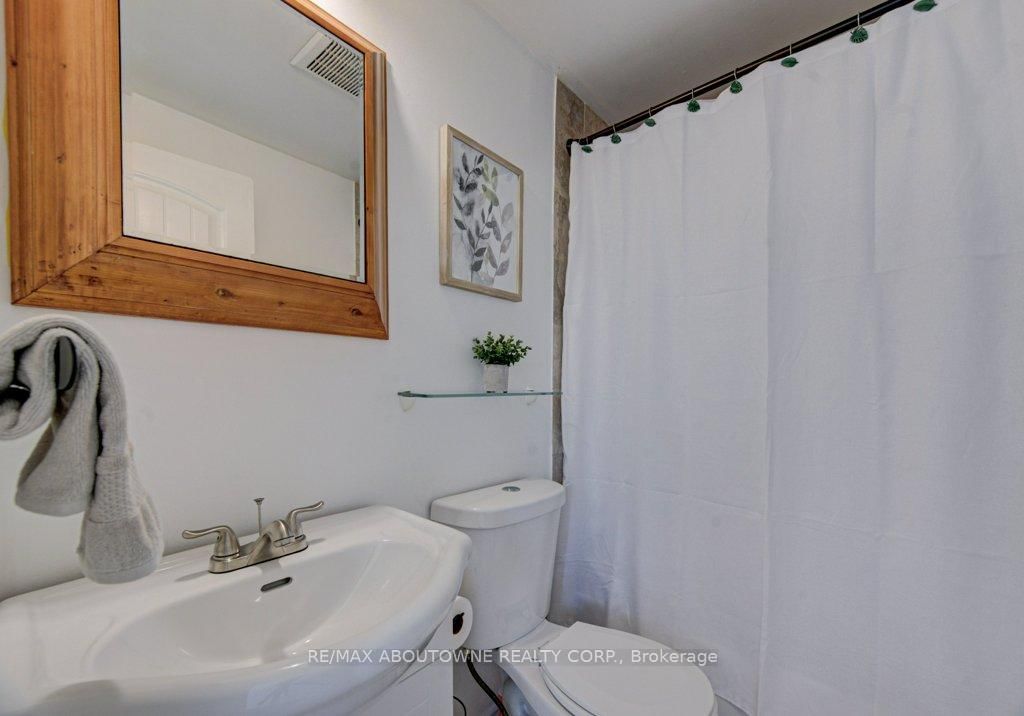 Detached House for sale at 85 Huntingwood Crescent, Brampton, Ontario, L6S 1S5 - Central Park - MLS: W13000970