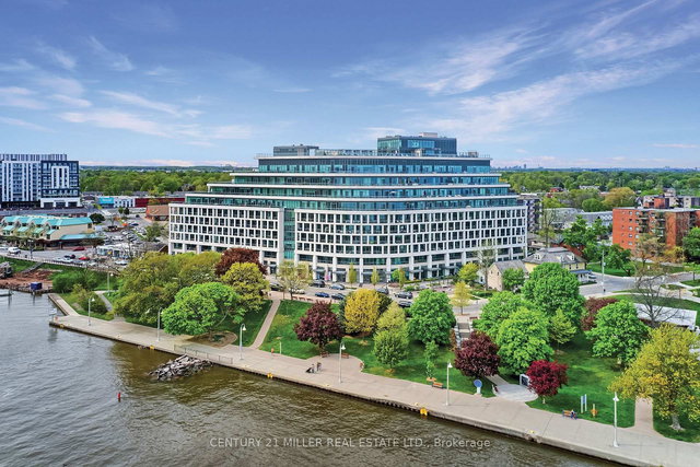 702 - 11 Bronte Road