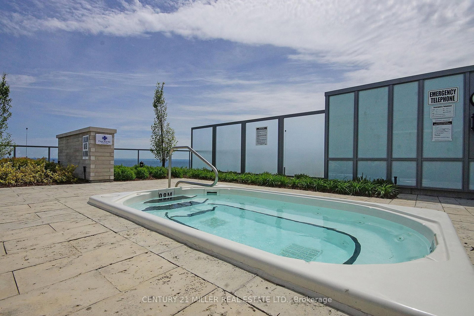 11 Bronte Road, Unit 702 - Photo 25