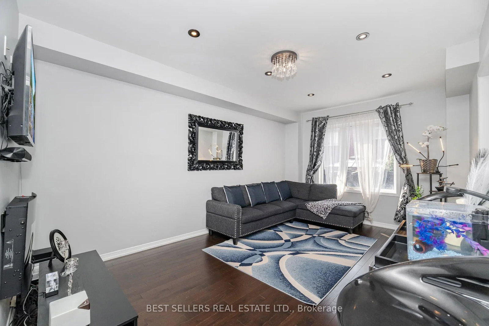 Townhouse for sale at 416 Duncan Lane, Milton, Ontario, L9T 0V3 - Scott - MLS: W13001032