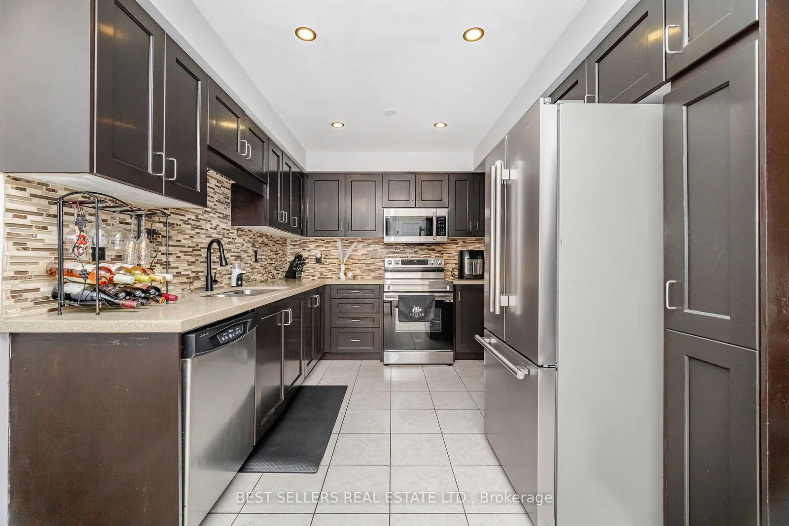 Townhouse for sale at 416 Duncan Lane, Milton, Ontario, L9T 0V3 - Scott - MLS: W13001032