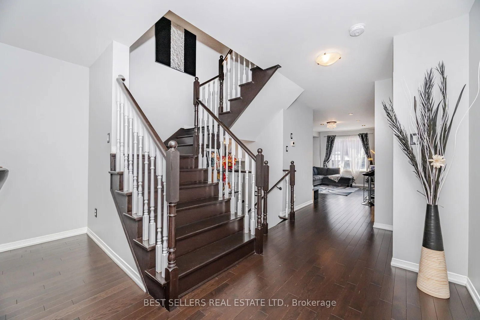 Townhouse for sale at 416 Duncan Lane, Milton, Ontario, L9T 0V3 - Scott - MLS: W13001032