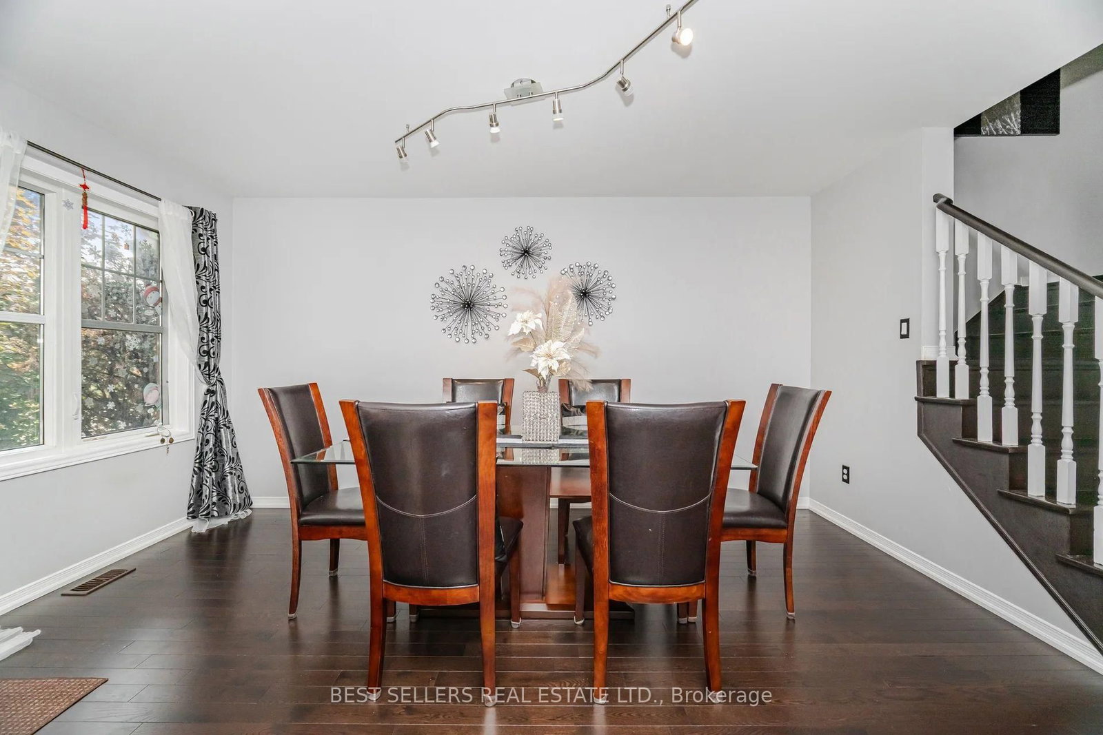 Townhouse for sale at 416 Duncan Lane, Milton, Ontario, L9T 0V3 - Scott - MLS: W13001032