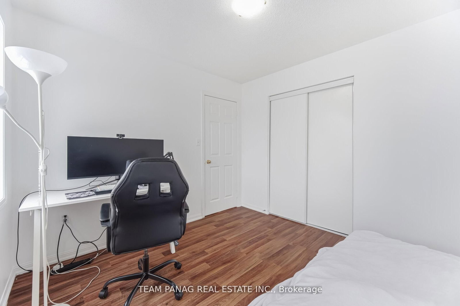 Detached House for sale at 3 Decker Hollow Circle, Brampton, Ontario, L6X 0L1 - Credit Valley - MLS: W13001144