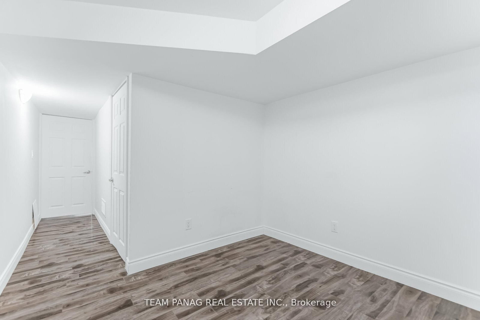 Detached House for sale at 3 Decker Hollow Circle, Brampton, Ontario, L6X 0L1 - Credit Valley - MLS: W13001144