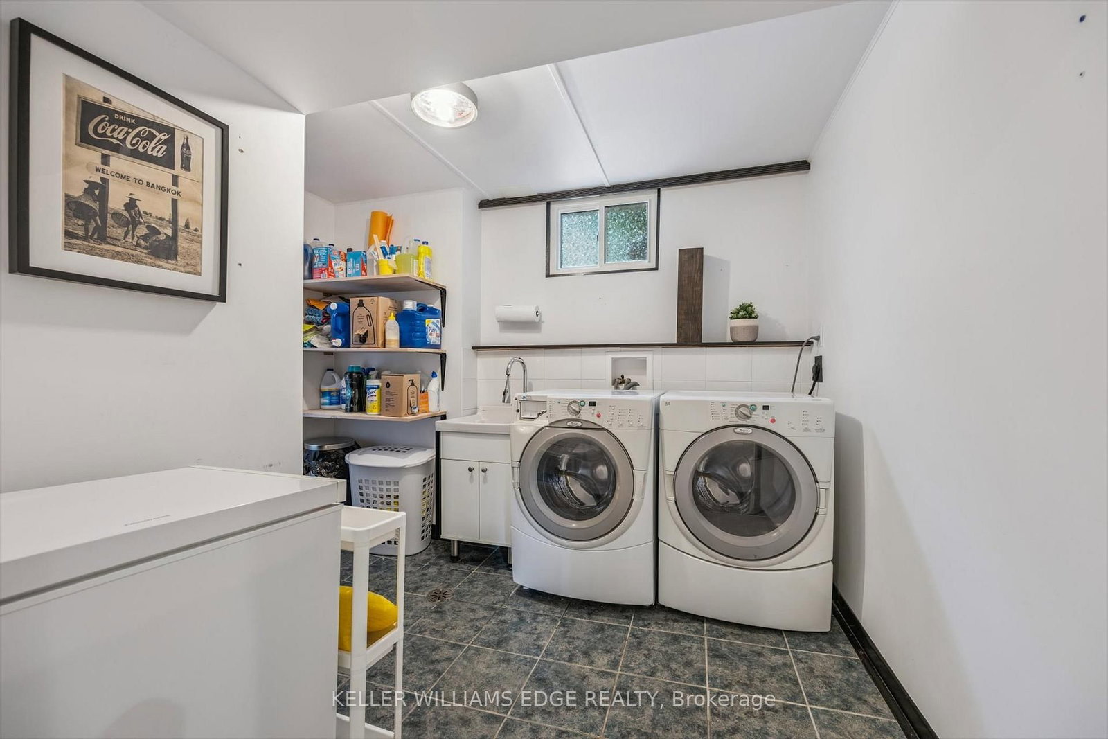 Detached House for sale at 132 Osborne Crescent, Oakville, Ontario, L6H 1G1 - College Park - MLS: W13001180