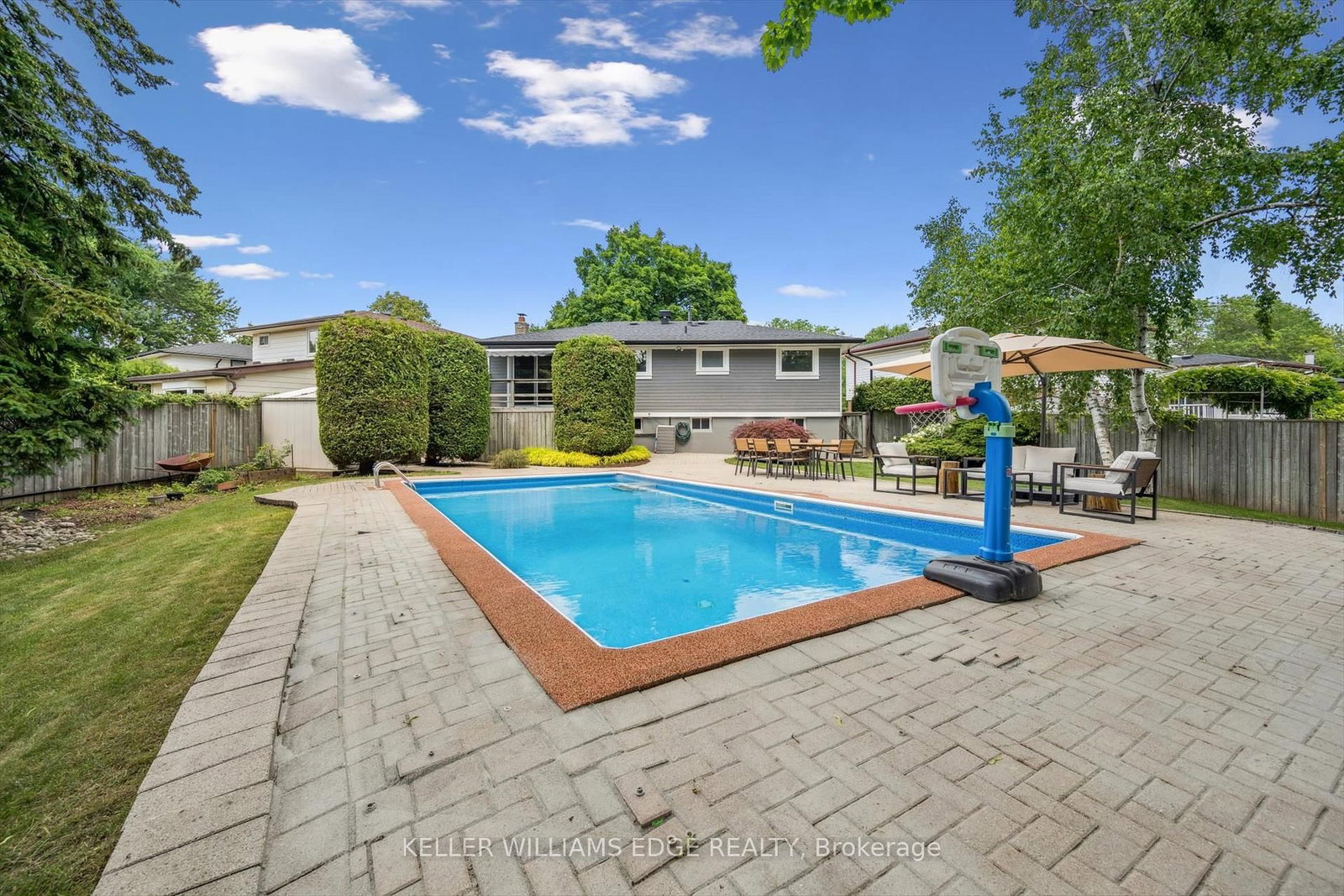 Detached House for sale at 132 Osborne Crescent, Oakville, Ontario, L6H 1G1 - College Park - MLS: W13001180