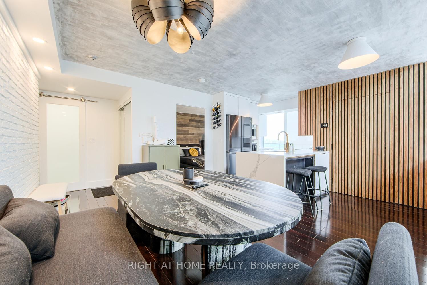 250 Manitoba Street SE, Unit 728 - Photo 10