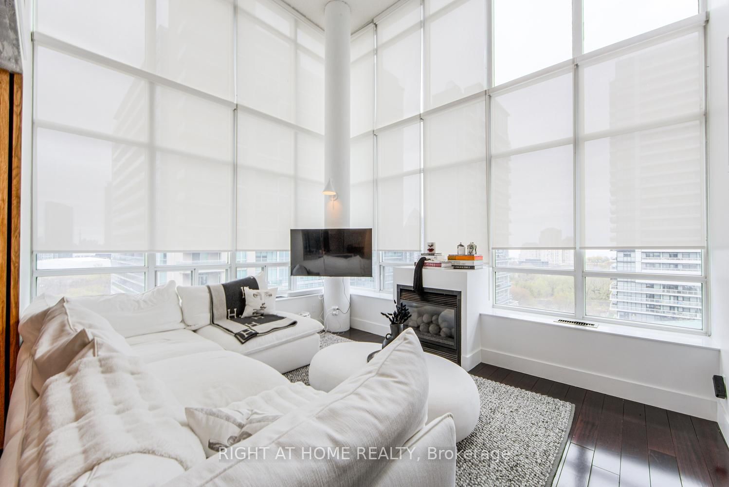 250 Manitoba Street SE, Unit 728 - Photo 15