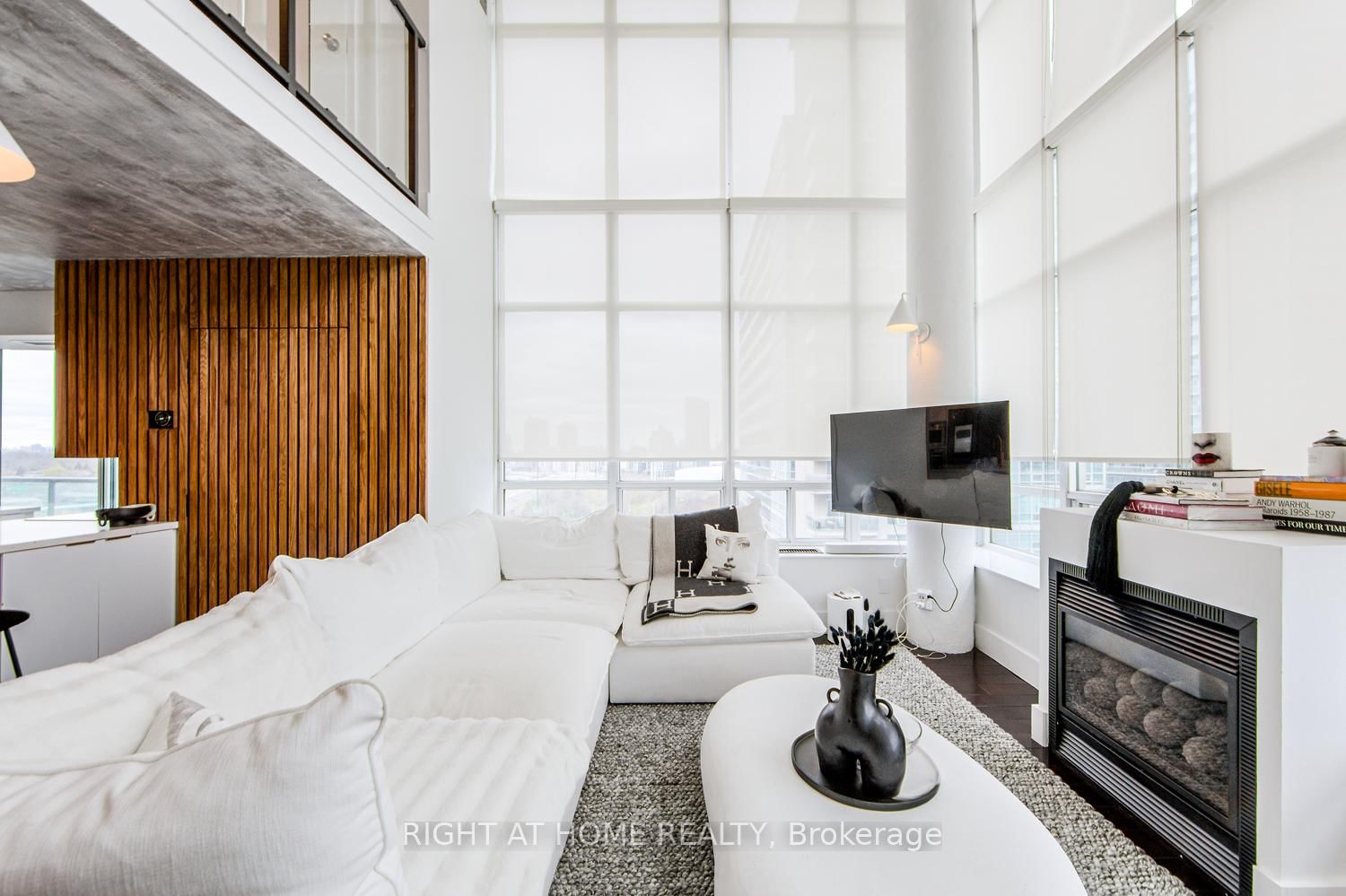 250 Manitoba Street SE, Unit 728 - Photo 16