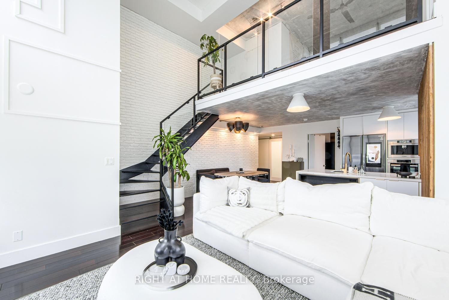 250 Manitoba Street SE, Unit 728 - Photo 19